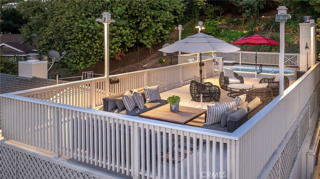 14650 Lacota Place, Sherman Oaks, CA 91403