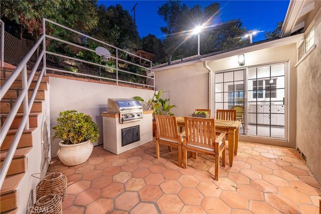 14650 Lacota Place, Sherman Oaks, CA 91403