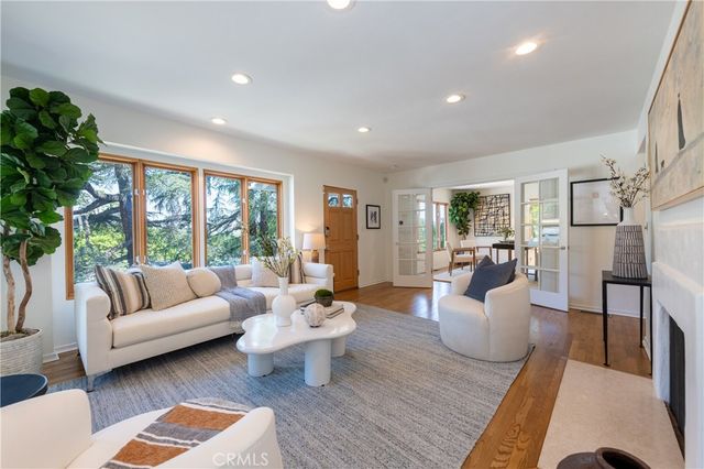 14650 Lacota Place, Sherman Oaks, CA 91403