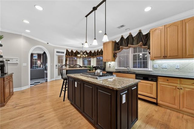 130 Glen Eagle Way, Mcdonough, GA 30253
