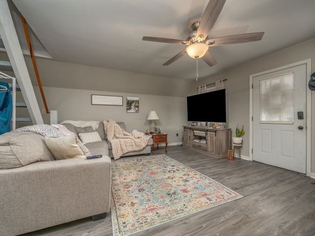 99 Highway 36, Frenchburg, KY 40322