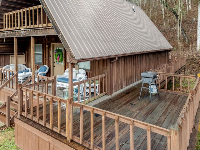 99 Highway 36, Frenchburg, KY 40322