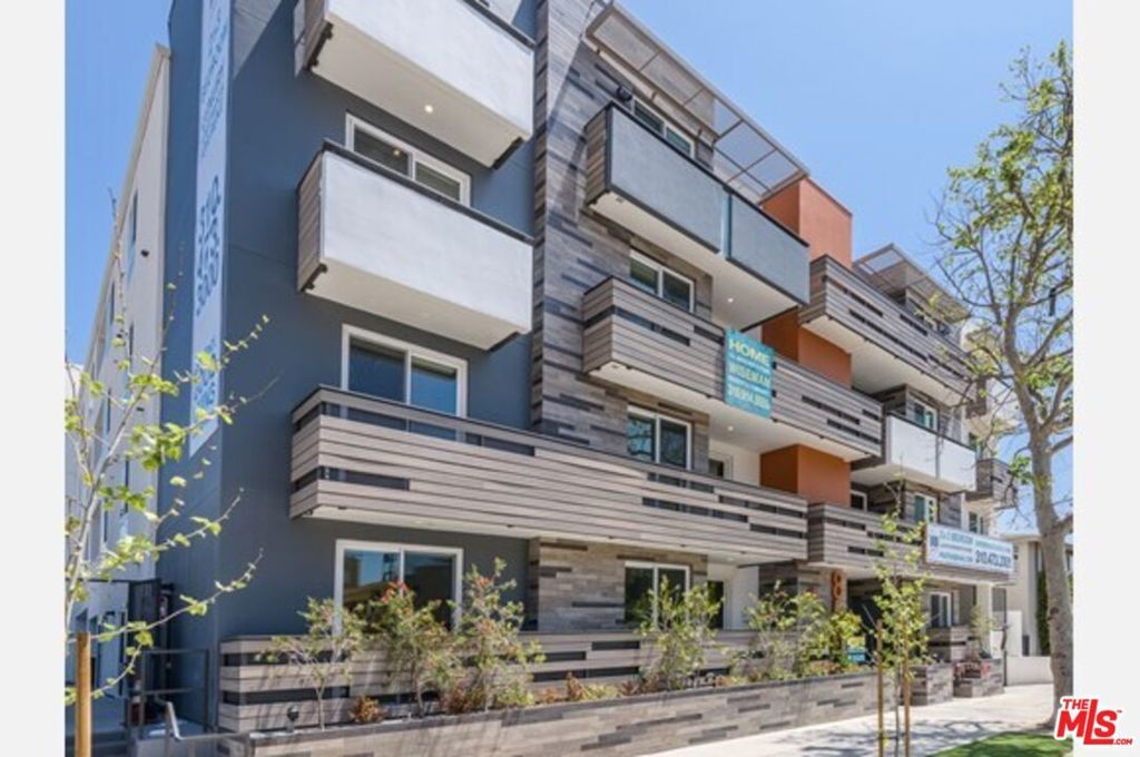 850 Wilcox 106, Los Angeles, CA 90036