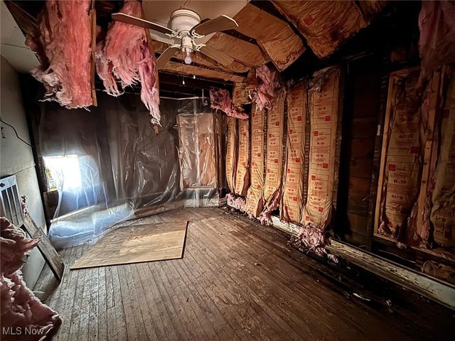 1888 Beersford Road, East Cleveland, OH 44112