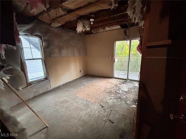 1888 Beersford Road, East Cleveland, OH 44112