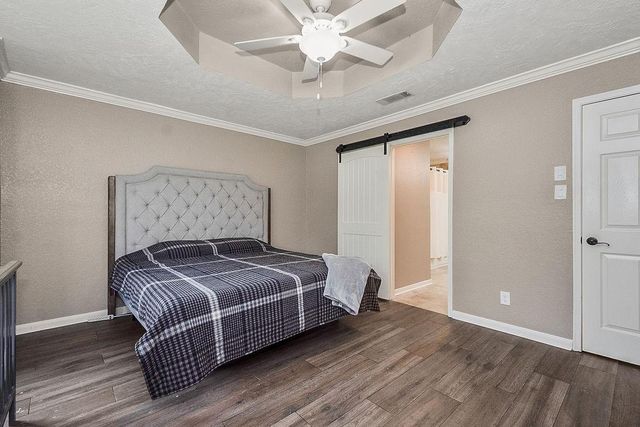 3838 Hansen Drive, Dickinson, TX 77539
