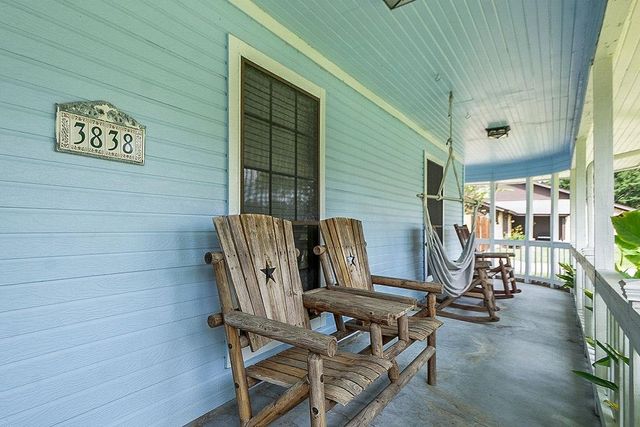 3838 Hansen Drive, Dickinson, TX 77539