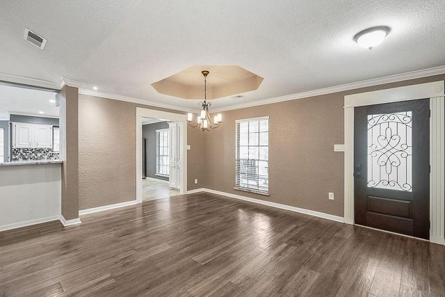 3838 Hansen Drive, Dickinson, TX 77539