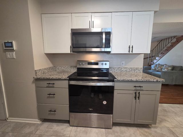 5059 DIANNE DR, Memphis, TN 38116