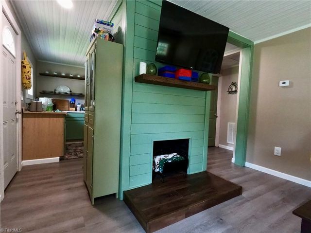 110 Vestal Avenue, Jonesville, NC 28642