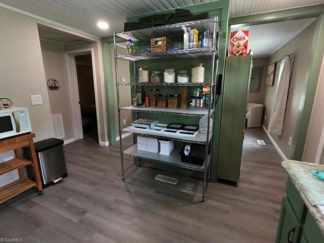110 Vestal Avenue, Jonesville, NC 28642