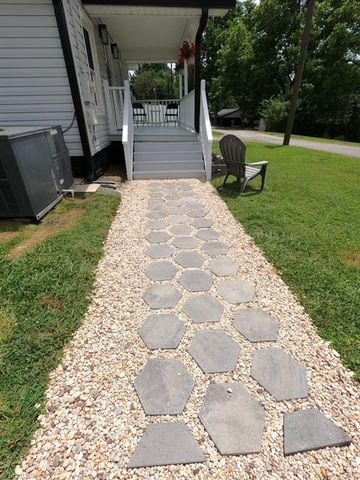 110 Vestal Avenue, Jonesville, NC 28642