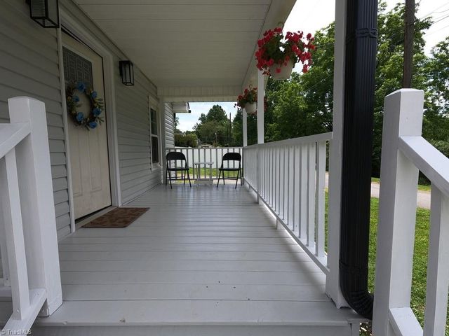 110 Vestal Avenue, Jonesville, NC 28642