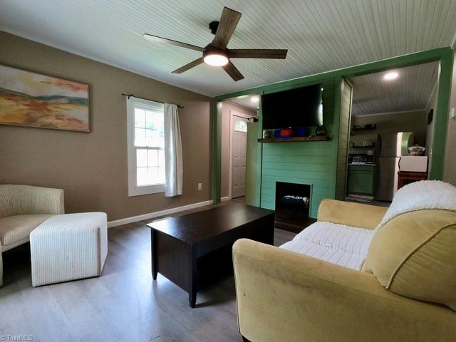 110 Vestal Avenue, Jonesville, NC 28642
