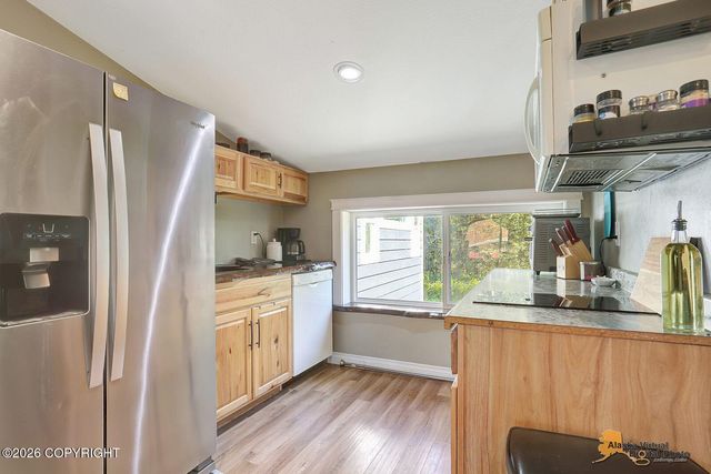 1300 E Glenwood Avenue, Wasilla, AK 99654