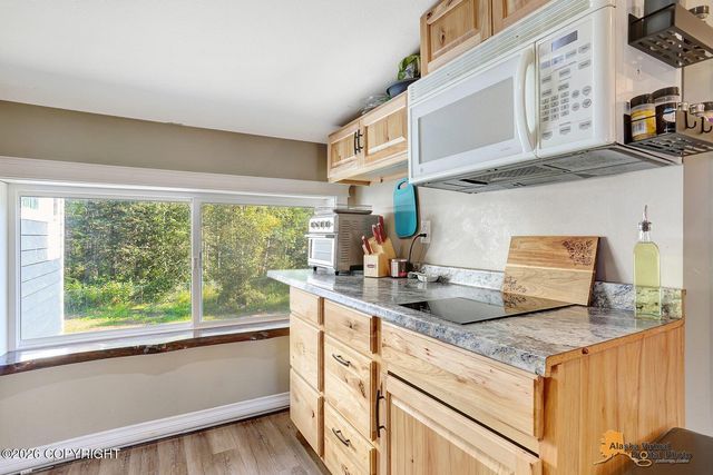 1300 E Glenwood Avenue, Wasilla, AK 99654