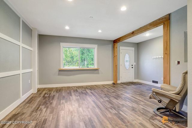 1300 E Glenwood Avenue, Wasilla, AK 99654