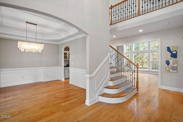 902 Ravendale Place, Cary, NC 27513