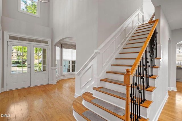 902 Ravendale Place, Cary, NC 27513