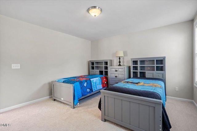 902 Ravendale Place, Cary, NC 27513