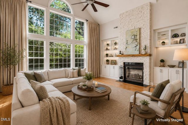 902 Ravendale Place, Cary, NC 27513