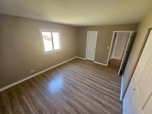 687 Rosner Drive 687, Roselle, IL 60172