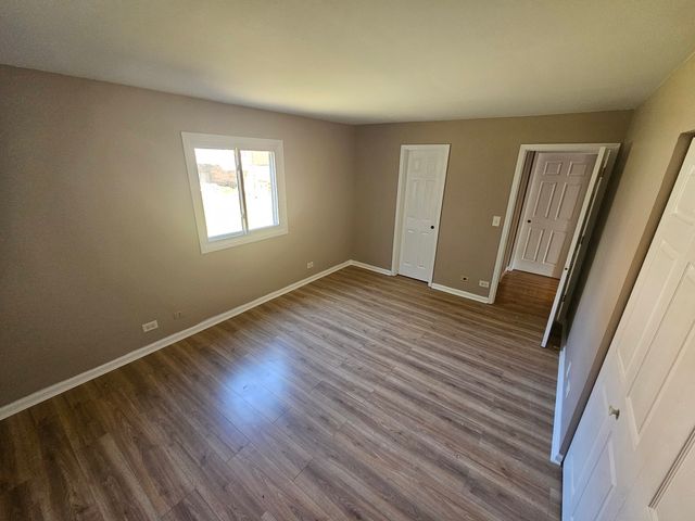 687 Rosner Drive 687, Roselle, IL 60172