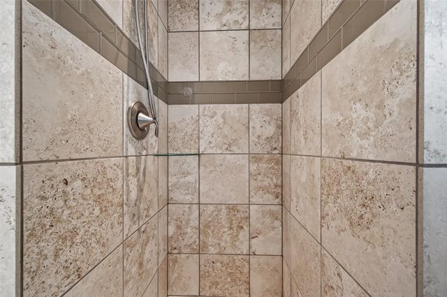 3003 Topham, Houston, TX 77018