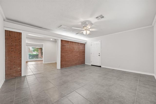 3003 Topham, Houston, TX 77018