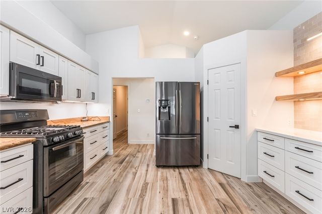 7225 Elite Court, Las Vegas, NV 89129