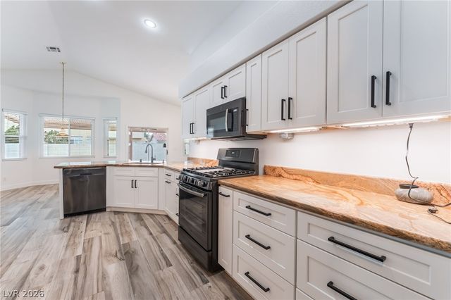 7225 Elite Court, Las Vegas, NV 89129