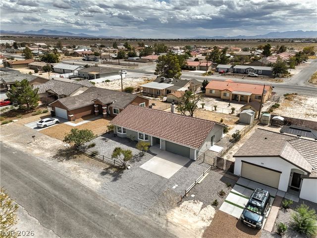 881 Lone Pine Road, Pahrump, NV 89048