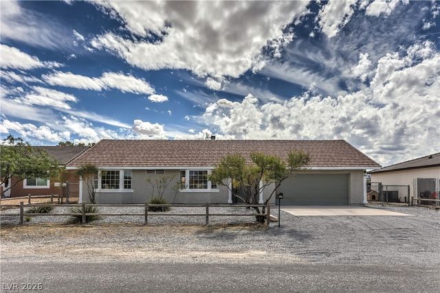 881 Lone Pine Road, Pahrump, NV 89048