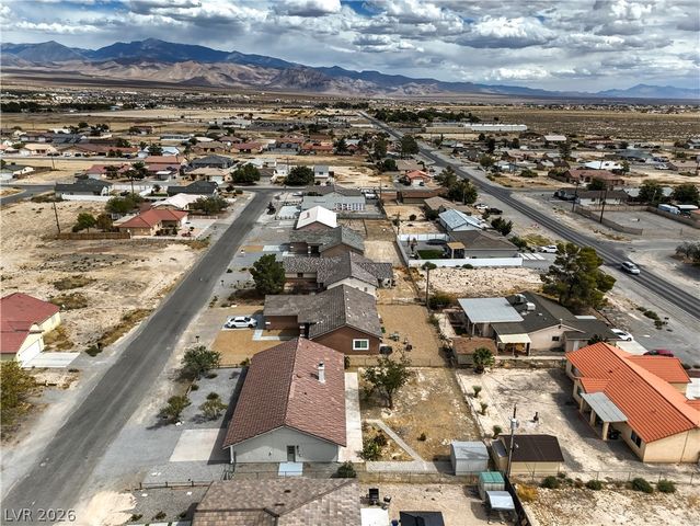 881 Lone Pine Road, Pahrump, NV 89048