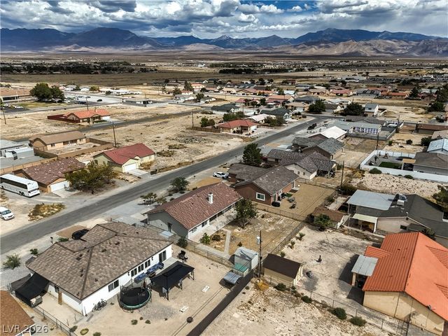 881 Lone Pine Road, Pahrump, NV 89048