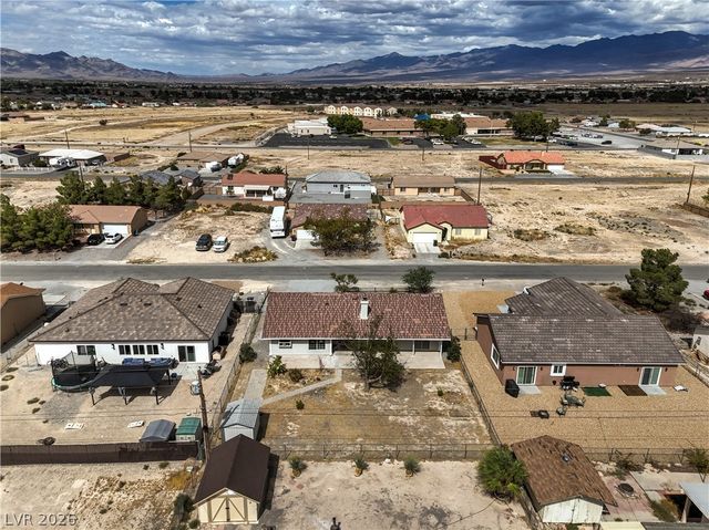 881 Lone Pine Road, Pahrump, NV 89048