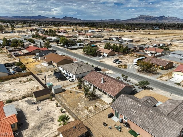 881 Lone Pine Road, Pahrump, NV 89048