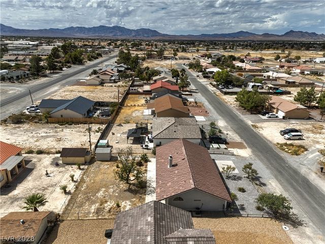 881 Lone Pine Road, Pahrump, NV 89048