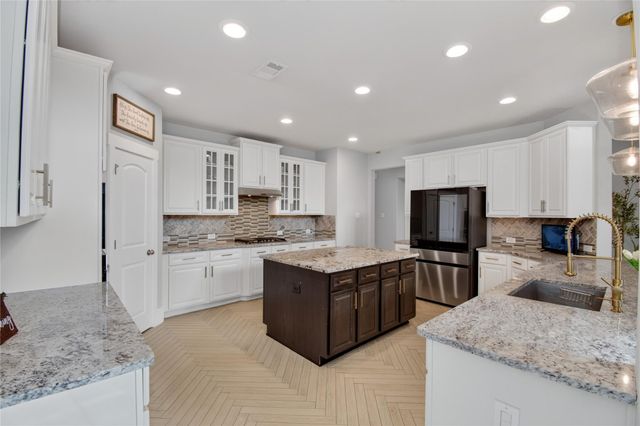 1824 Pleasant Springs Lane, Pearland, TX 77089
