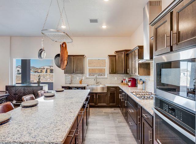 15209 Conviction Avenue, El Paso, TX 79938