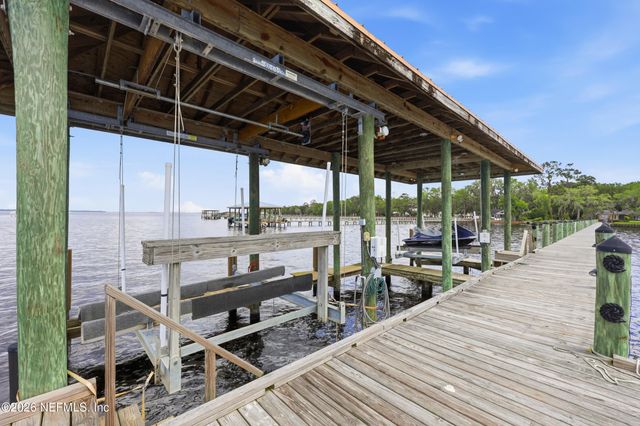 13200 MANDARIN Road, Jacksonville, FL 32223