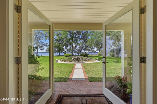 13200 MANDARIN Road, Jacksonville, FL 32223