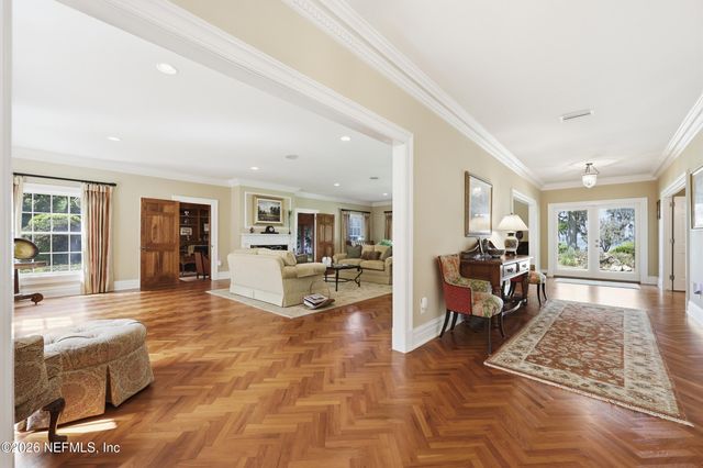 13200 MANDARIN Road, Jacksonville, FL 32223