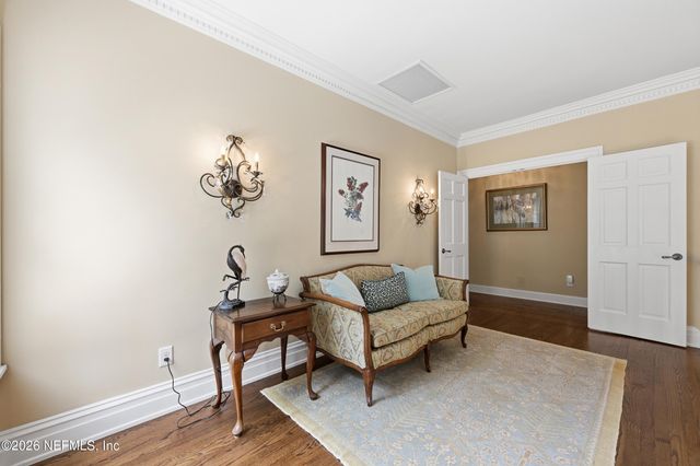 13200 MANDARIN Road, Jacksonville, FL 32223