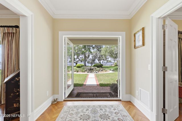 13200 MANDARIN Road, Jacksonville, FL 32223