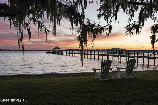 13200 MANDARIN Road, Jacksonville, FL 32223