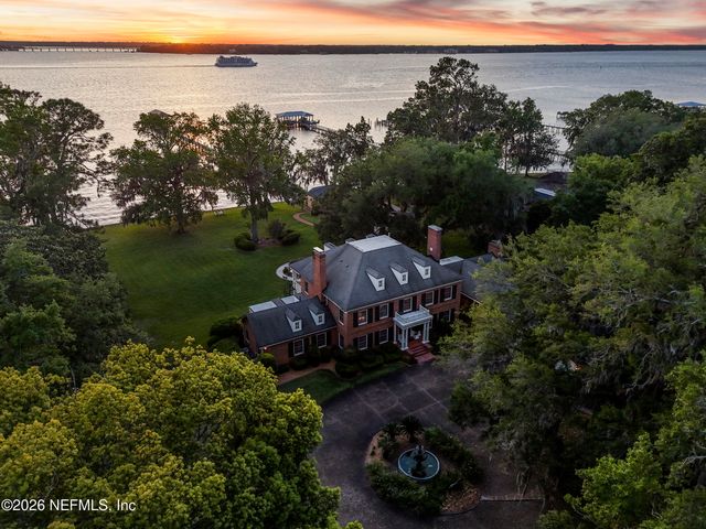 13200 MANDARIN Road, Jacksonville, FL 32223