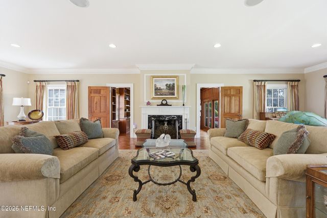 13200 MANDARIN Road, Jacksonville, FL 32223