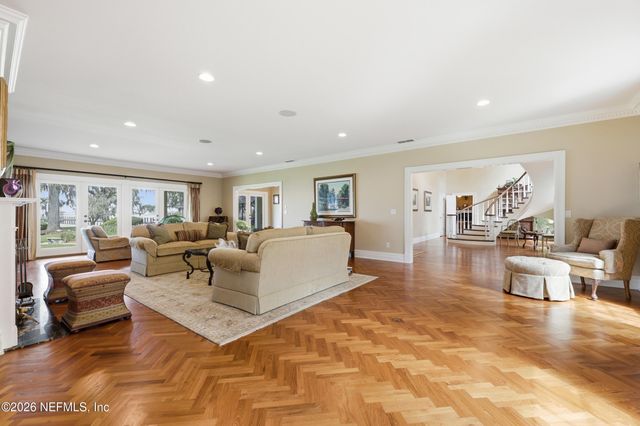 13200 MANDARIN Road, Jacksonville, FL 32223