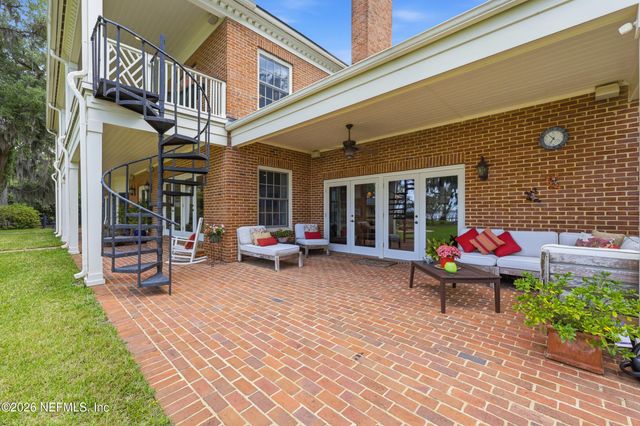 13200 MANDARIN Road, Jacksonville, FL 32223